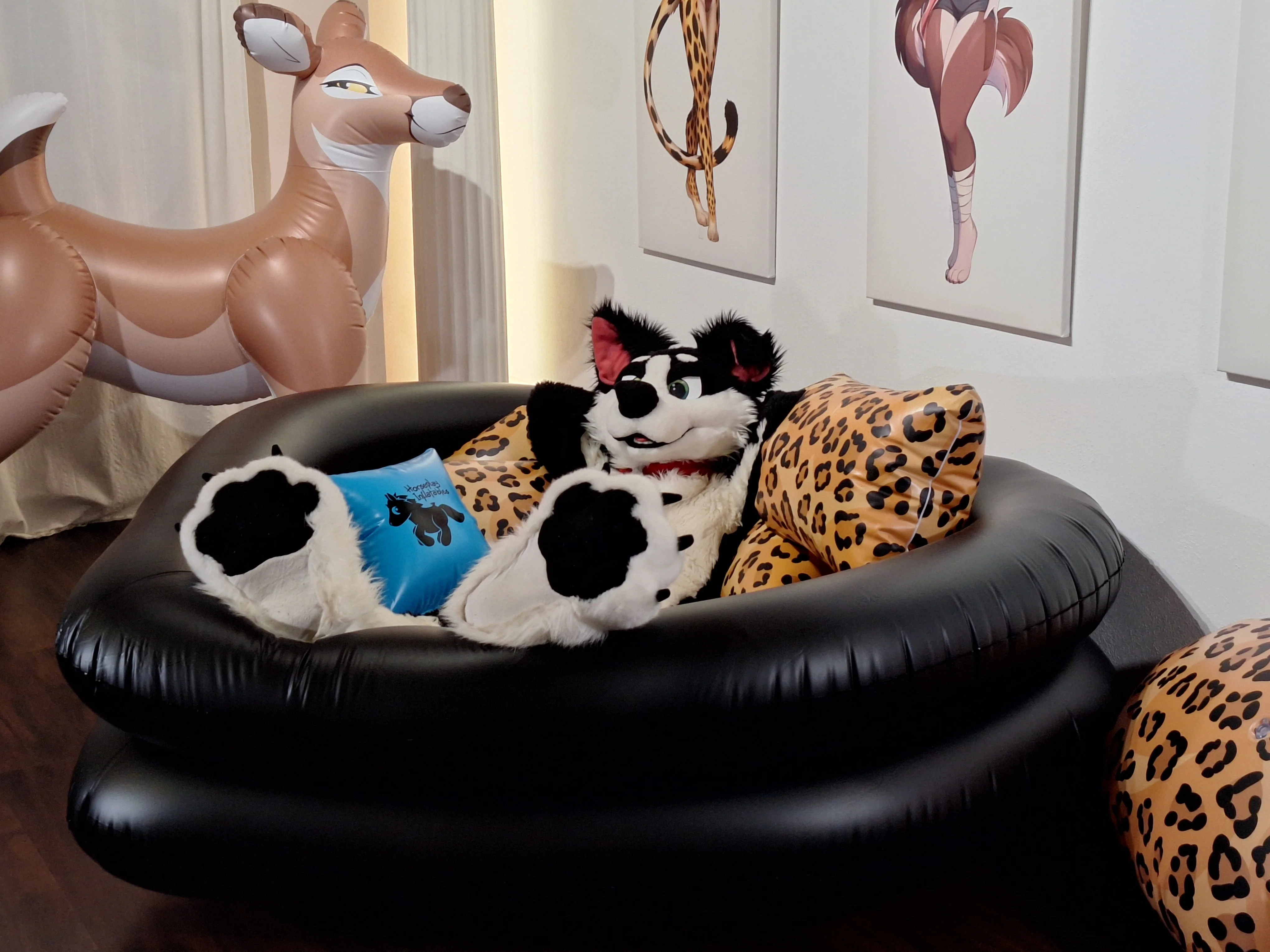 Gothic Playpool - Image 5