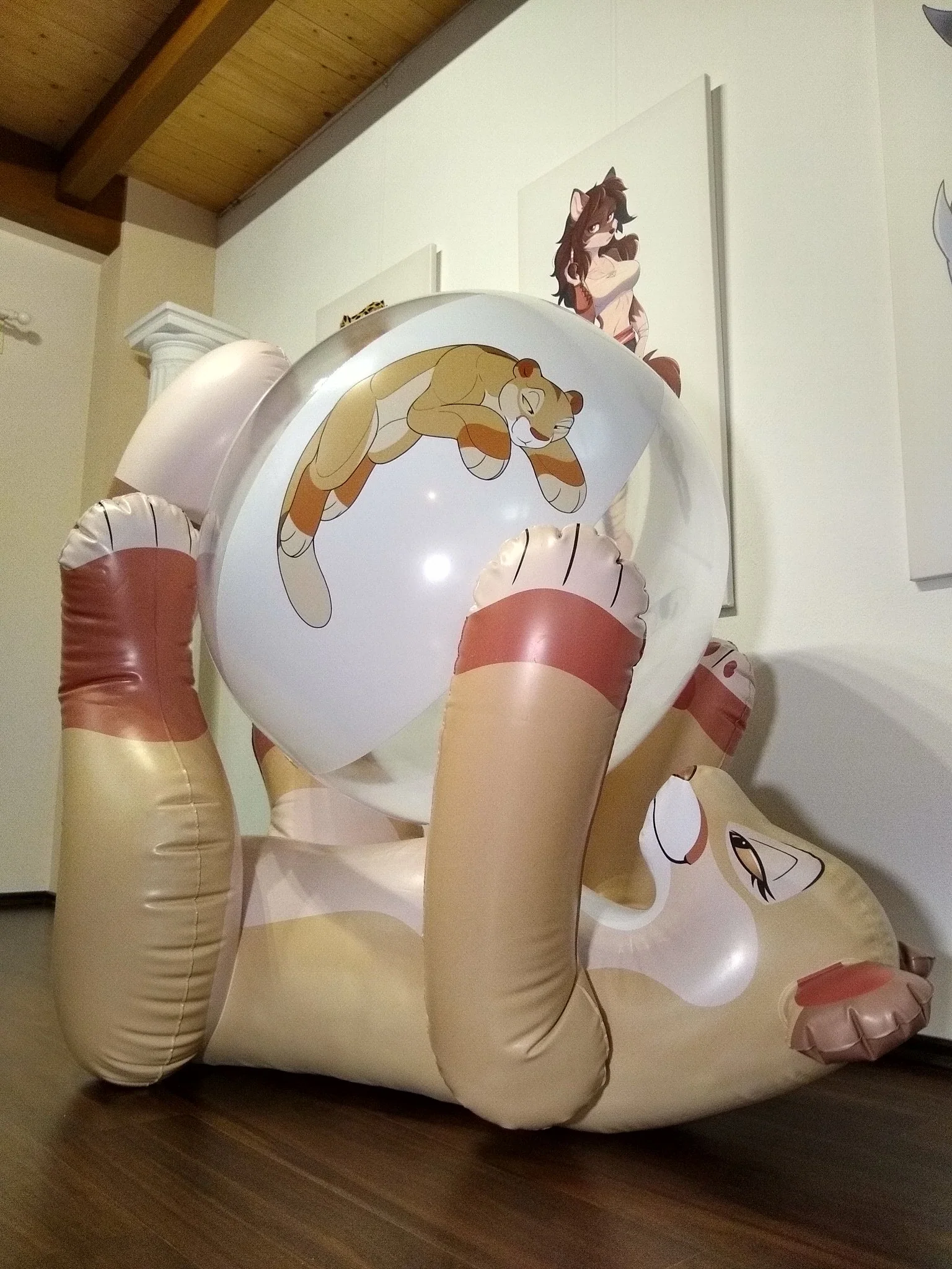 Inflatable Cougar by Lizet - Image 6