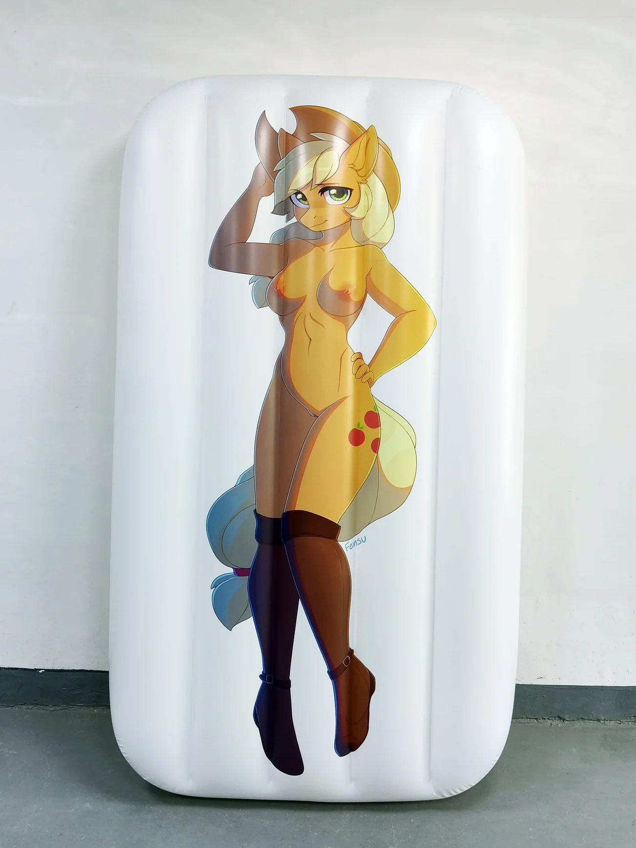 Inflatable mattress - Applejack by Fensu - Image 4