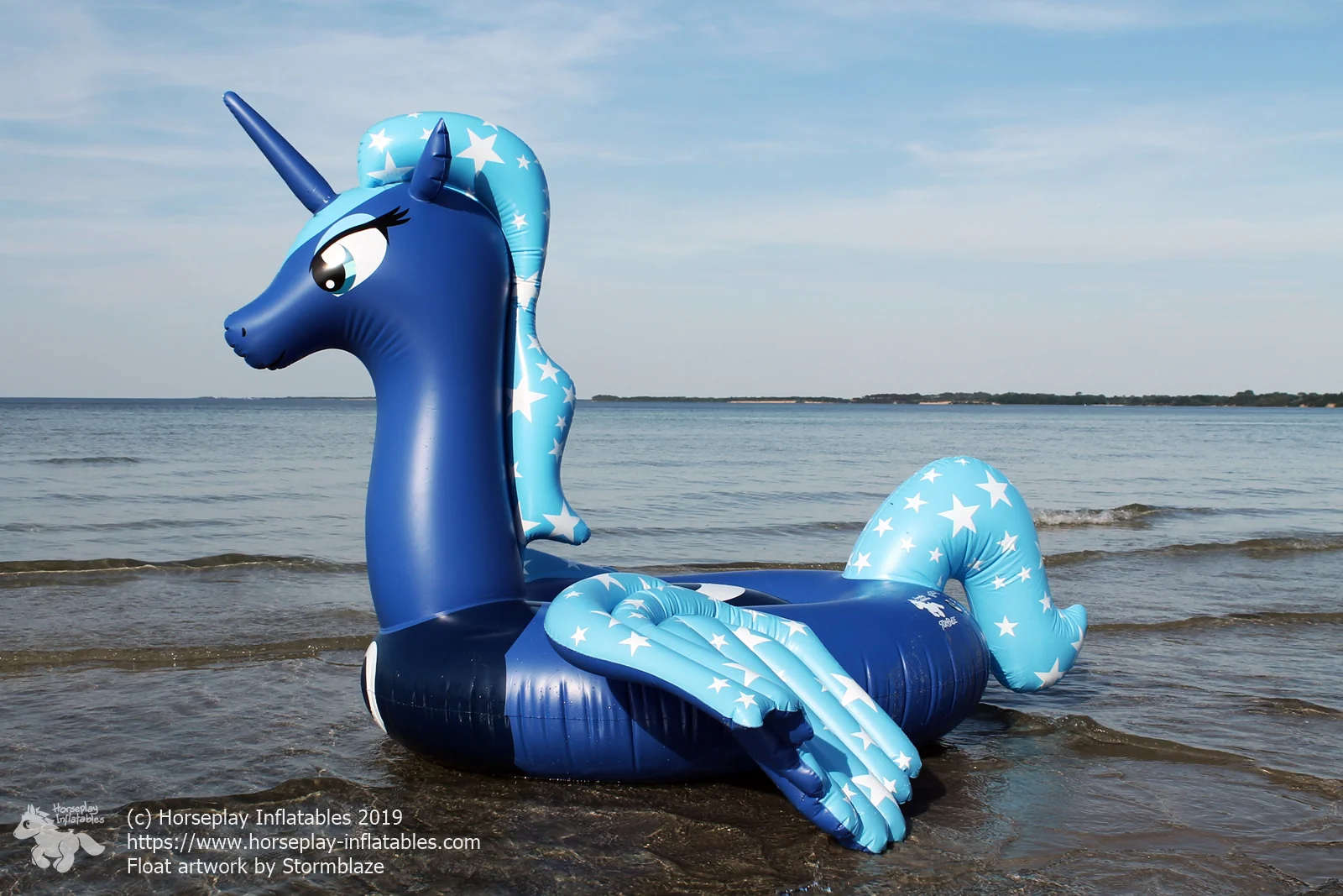 Reach for the Moon - inflatable pony float - Image 7